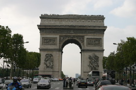 2005-09-13-Paris-11-Arc-De-Triomphe .JPG